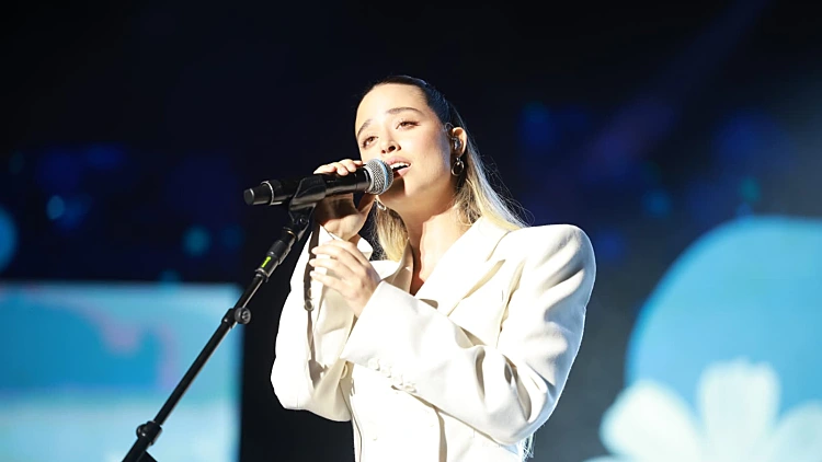 נונו במופע המחווה למתי כספי