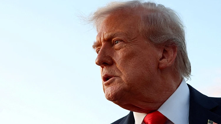 טראמפ: "מתקיים מו"מ אינטנסיבי" | דיווח: זו תוכנית 21 הנקודות