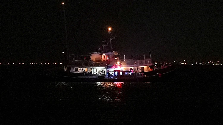 פעילי המשט לעזה טוענים: אחת הסירות הותקפה ע"י כטב"ם בתוניסיה