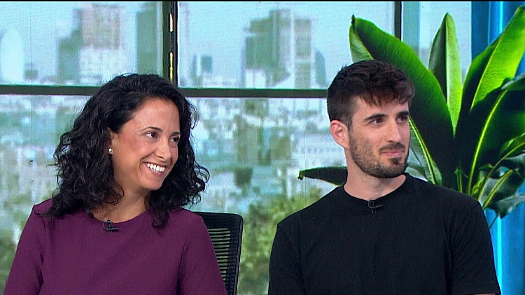 כוללם ממוחזרים: ממוצרים קטנים ועד רהיטים גדולים