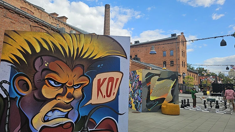 באנו ליהנות: זו העיר המושלמת לחופשה זולה, בטוחה ומפתיעה