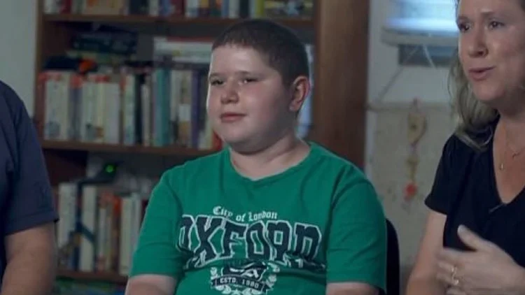 להציל את עמרי: הטיפול קיים בארה"ב, בישראל מסרבים לממן