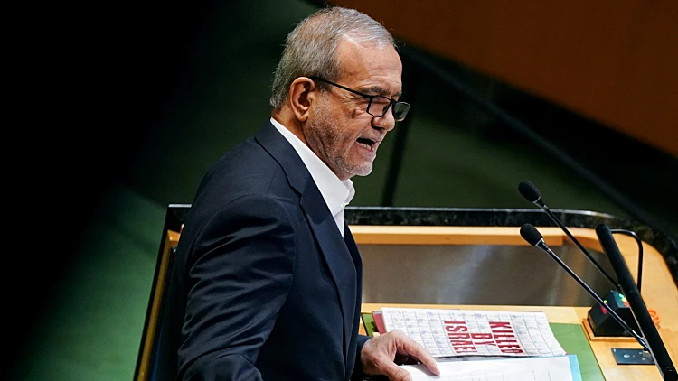 נשיא איראן: כל תוקפנות כלפינו תיתקל בתגובה קשה