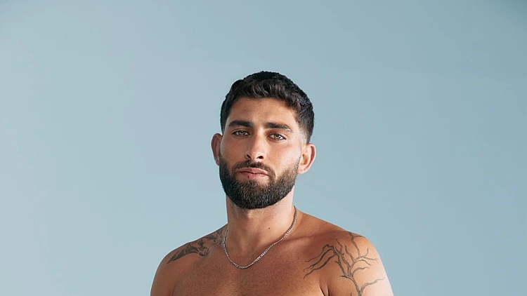 "הכרתי אותה כבר לחברים": שון חושף פרטים על הדייט עם אלה לי