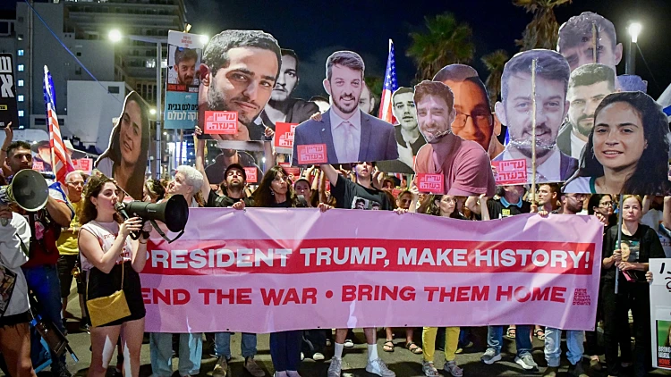 אחרי הודעת טראמפ ועצירת האש: משלחות המו"מ בדרך לקהיר