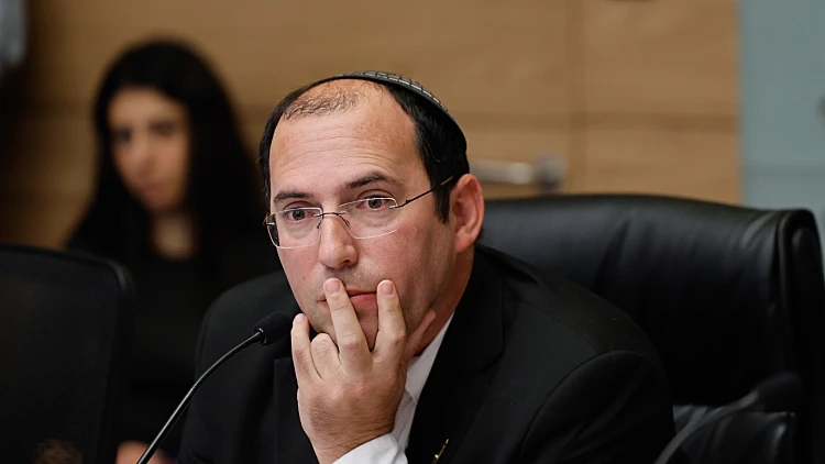 רגע לפני כניסת השבת: הפגישה החריגה בין נתניהו לרוטמן