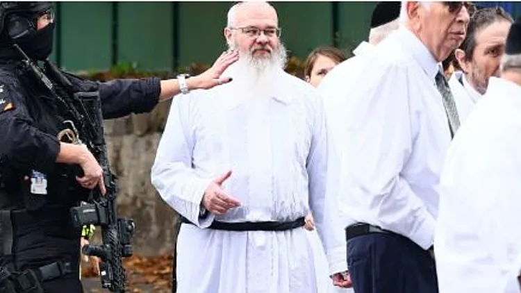 גבורת הרב שבלם את המחבל בבית הכנסת: "מנע אסון גדול יותר"