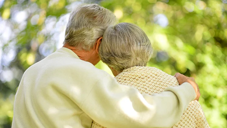 בשביל מנוחה נכונה: כשהישראלים בוחרים איך להיפרד מהחיים | רשת 13