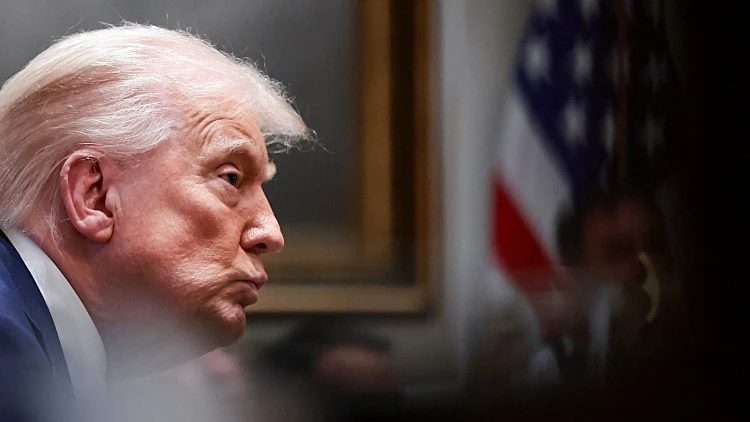 כשברקע פרשת אפשטיין: טראמפ מסכם שנת כהונה ראשונה