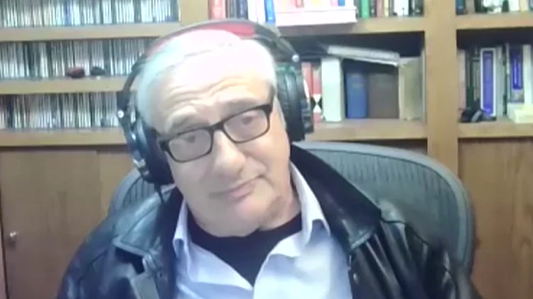 "טסתי למחשב לראות מה קורה עם החטופים - וגיליתי שזכיתי בנובל"