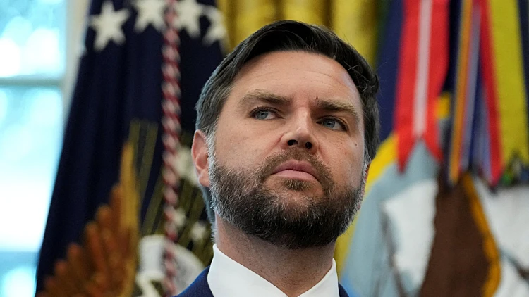 סגן הנשיא ואנס: "לאיראן לא יכול להיות נשק גרעיני"