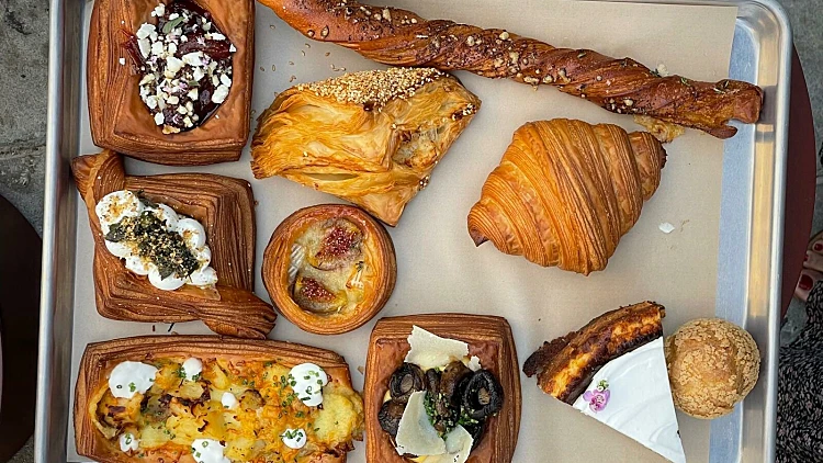 סניורה בייקרי