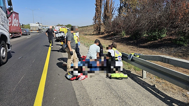 הקטל בדרכים: הולך רגל כבן 40 נדרס למוות בכביש 6 ליד מזכרת בתיה