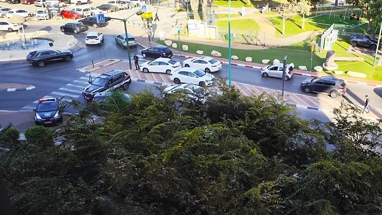 ירי מחוץ לבית משפט השלום בפתח תקווה