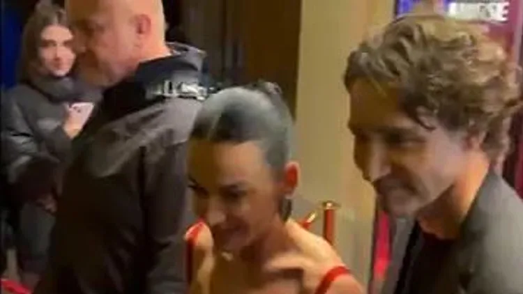 עושה את זה רשמי: הזמרת השיקה את בן זוגה - ראש הממשלה לשעבר