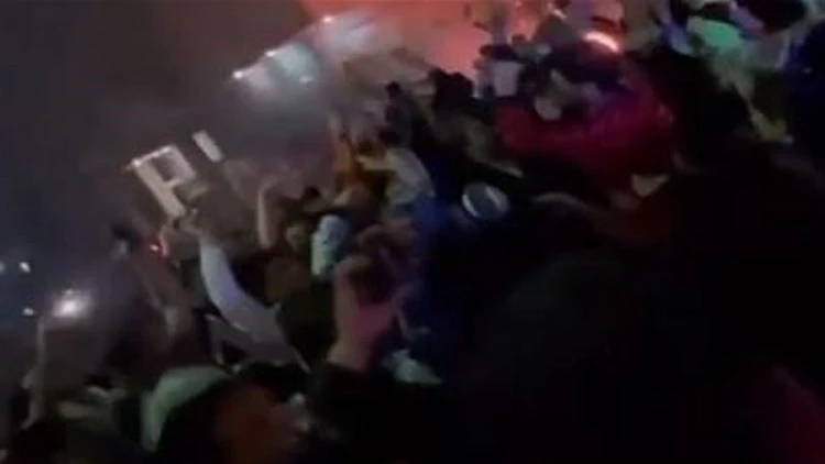 בחום של טהרן: מי שומע שרית חדד באיראן - ואיך זה קשור למחאה?