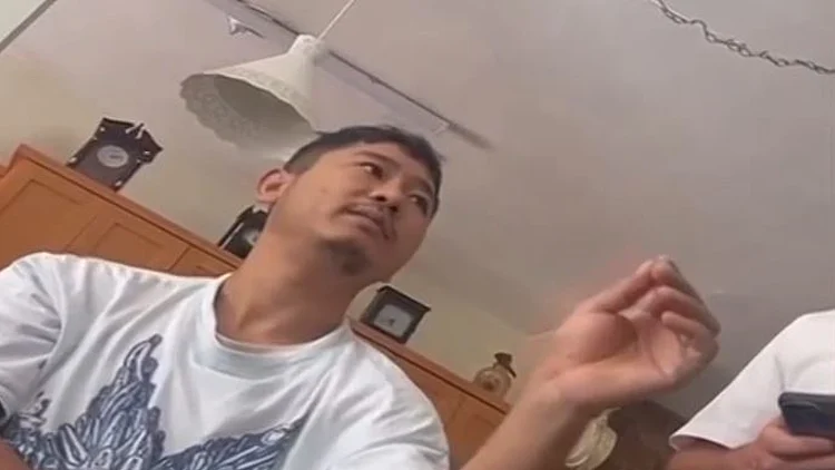 המשפחה חשפה: העובד הזר גנב כסף מהאב הקשיש - כדי לקנות הרואין