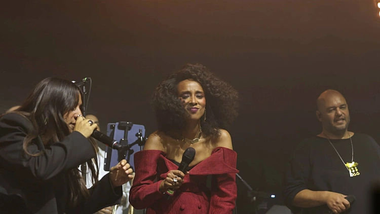 אסתר רדא השיקה אלבום חדש עם אורחים שווים והמון עוצמה ועומק