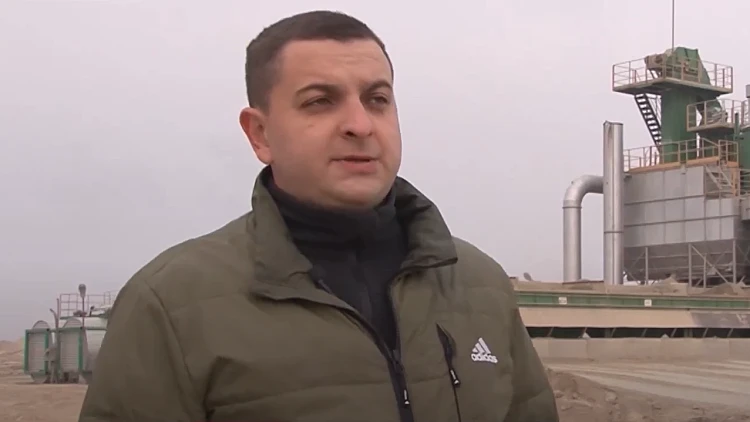 בגלל תקלה: קיבל משכורת של 34 עובדים - והחליט לשמור הכול לעצמו