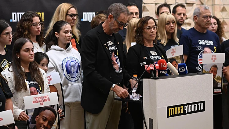 הצהרת אורנה ורונן נאוטרה, הוריו של החלל החטוף עומר נאוטרה