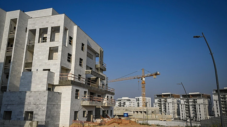 המדד ירד ב-0.5%: קיפאון במחירי הדירות, האינפלציה התמתנה ל-2.4%