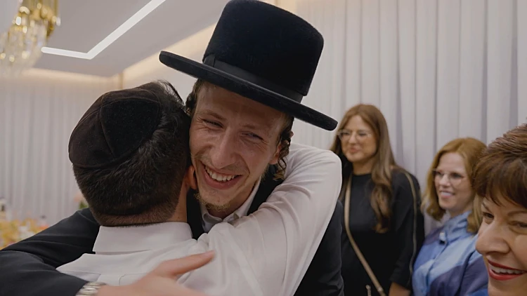 "מזל טוב": שימי ואדל הם הווארט הראשון של העונה