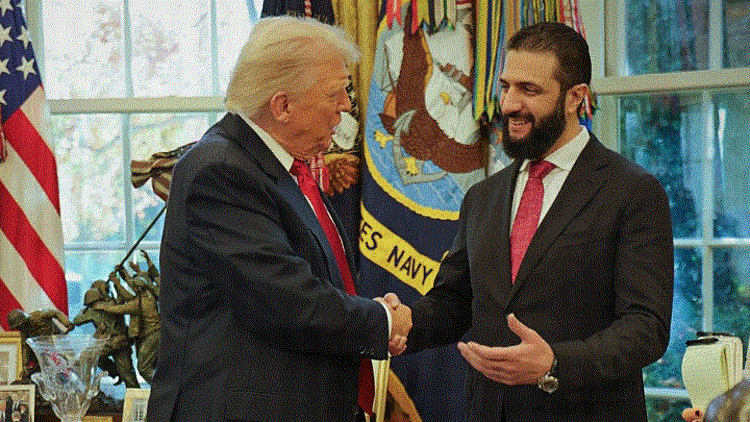 ביקור היסטורי: נשיא סוריה א-שרע נפגש עם טראמפ בבית הלבן