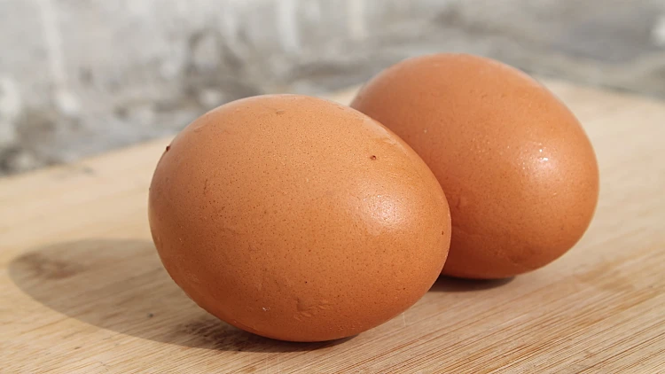 This,photo,shows,2,eggs.