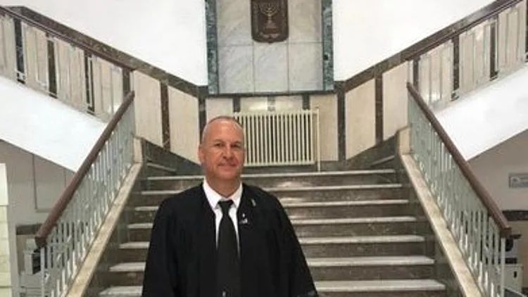 הקוד הסודי: בכיר לשעבר במערך הרפואה של צה"ל חושף כיצד ניתן לשנות את גורל הגיוס | רשת 13