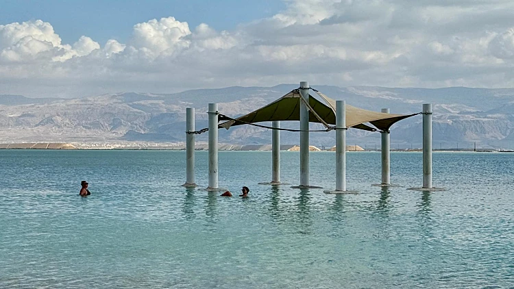 עם ספא חדש ומשוכלל: חופשה רגועה למבוגרים בלבד בים המלח