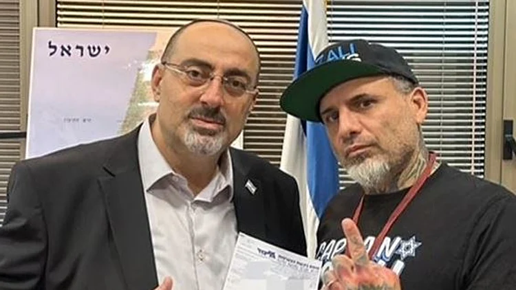 אלוף ה-MMA הישראלי: "היו לי קרבות שהחזיקו יותר מהעבודה עם הח"כ מהליכוד"