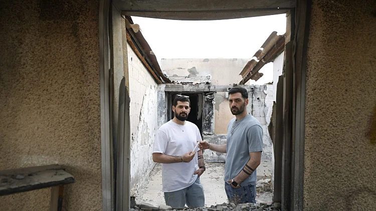 המזוזה מכפר עזה הגיעה לבית הלבן: "באנו לומר תודה לנשיא"