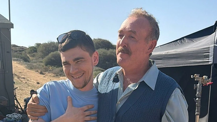 "זה החזיק אותי": המפגש המרגש של שורד השבי עם שלום אסייג