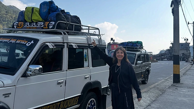 "כבר היה פינוי של מסוק": בגיל 66 חני נחמיאס ב"טיול אחרי צבא"