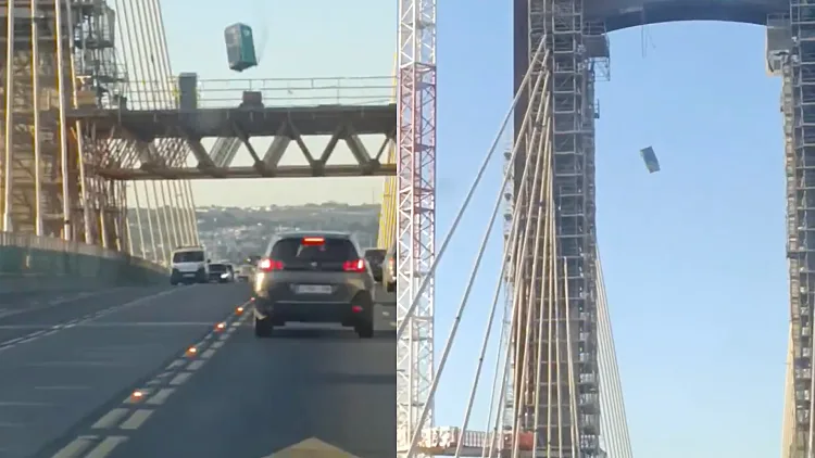 שירותים כימיים נפלו מעגורן מגובה 30 מטרים