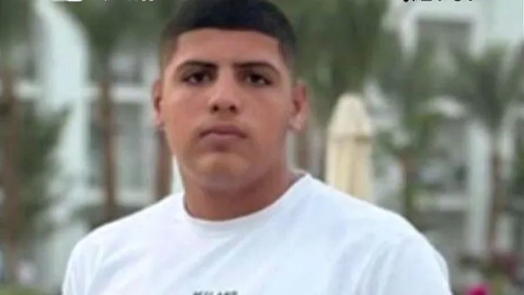 בן 15 יצא להליכה - ונורה למוות: "אין דין ואין דיין"