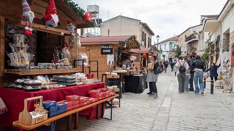 אווירת הכריסמס בכפר לפקרה