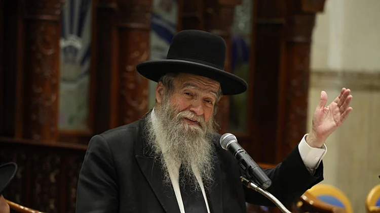 הקלטות הרב הבכיר: "לא מבין את מי שרוצים להעביר את חוק הגיוס"