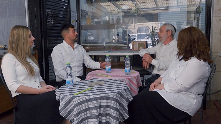 "אתה תצטרך להוכיח": איך אריאל הגיב למבחן של ההורים של אסתר?