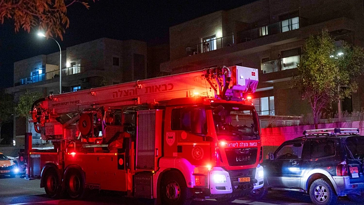 בן 13 חולץ ללא הכרה מדירה שעלתה באש בשכונת רמות בירושלים