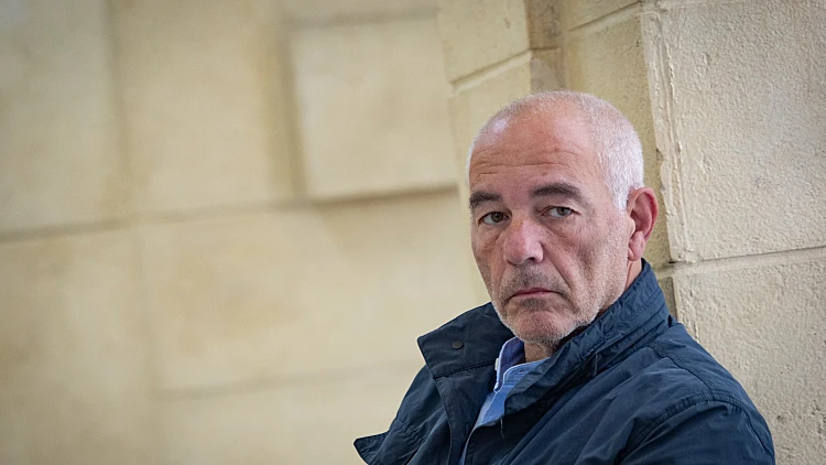 אחרי משפט שנמשך עשור: 9 חודשי עבודות שירות נגזרו על רונאל פישר