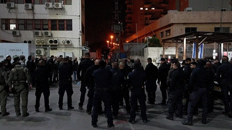 גל מעצרים: סוכן סמוי הפליל יותר מ-60 חשודים בסחר בסמים ובנשק