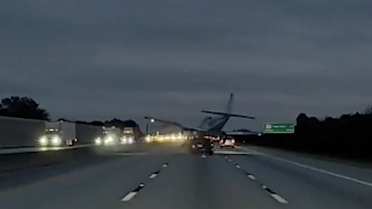 התרסקות המטוס