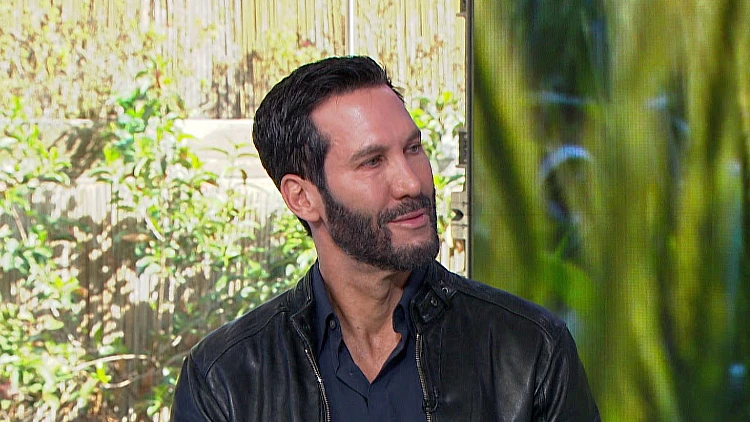 "אני לא בורח מהישראליות שלי - אבל אני מייצג ישראליות אחרת"