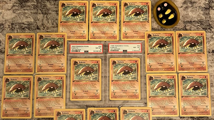 החליט לקנות את כל הקלפים של הפוקימון הכי משעמם - ויצר בועה