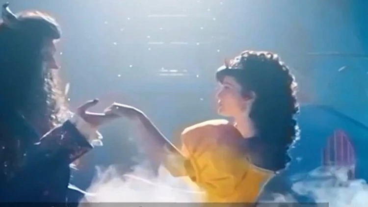 אחרי 20 שנה: "היפה והחיה" חוזרת לבמות בישראל