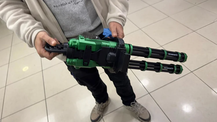 "מעשה קונדס": בן 18 נעצר בחשד שירה לעבר גן ילדים באשקלון