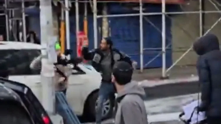 האנטישמיות בניו יורק: פרופ' שתמך בישראל נרצח; יהודי בן 35 נדקר