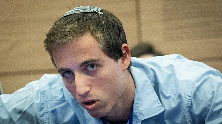 סער אופיר, שהואשם בחטיפה ותקיפת פלסטיני, יישאר במעצר