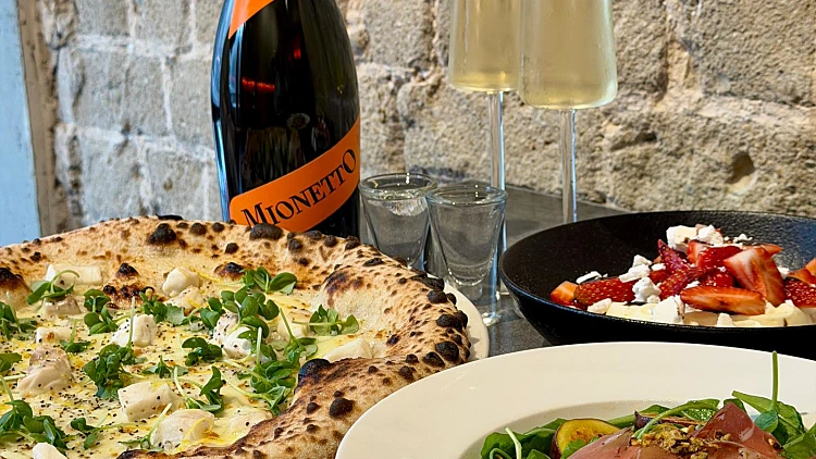 הסילבסטר מעבר לפינה: הספיישלים של המסעדות לחגיגת סוף 2025